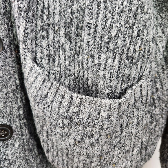 Old Navy XL Unisex Cardigan Gray Grandpa Sweater Oversized Buttons Pockets - Picture 4 of 8